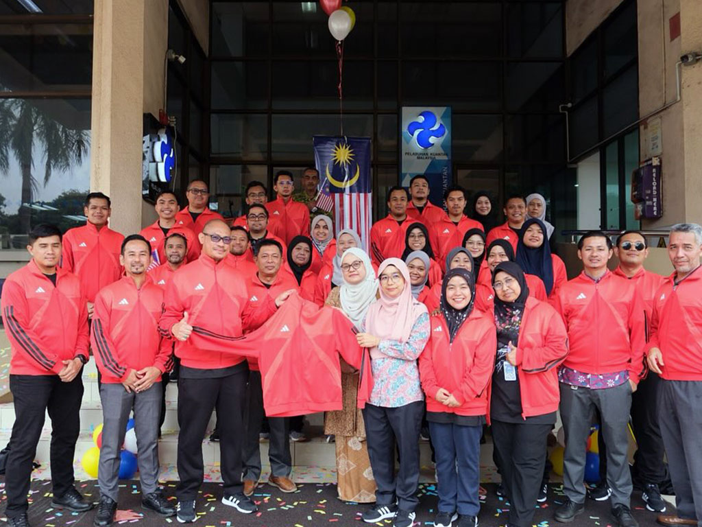 28 Ogos 2025: Majlis Penyerahan Pakaian Kontijen Lembaga Pelabuhan Kuantan