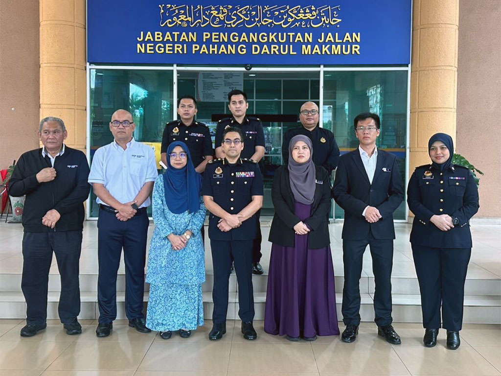19 Disember 2025: Lembaga Pelabuhan Kuantan (LPKtn) Telah Mengadakan Kunjungan Hormat Ke Jabatan Pengangkutan Jalan (JPJ) 1 lpktn 2025 01200