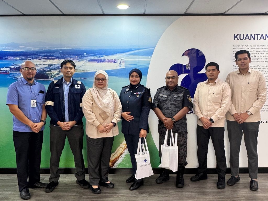 13 Januari 2026 : Kunjungan Hormat Agensi Kawalan dan Perlindungan Sempadan (AKPS) 4 3 1