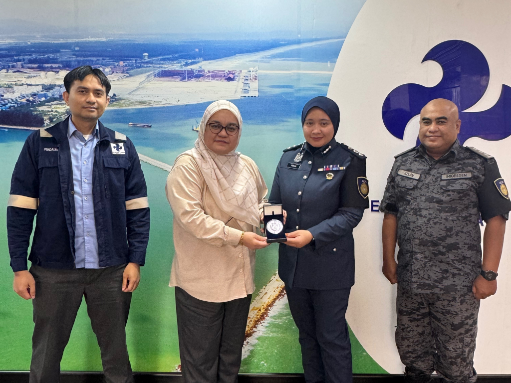 13 Januari 2026 : Kunjungan Hormat Agensi Kawalan dan Perlindungan Sempadan (AKPS) 3 4 1